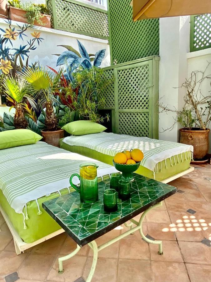 Riad Dar Adal Exclusivite 2 A 6 Personnes Petit Dejeuner Compris Place Jemaa El Fna 마라케시 외부 사진