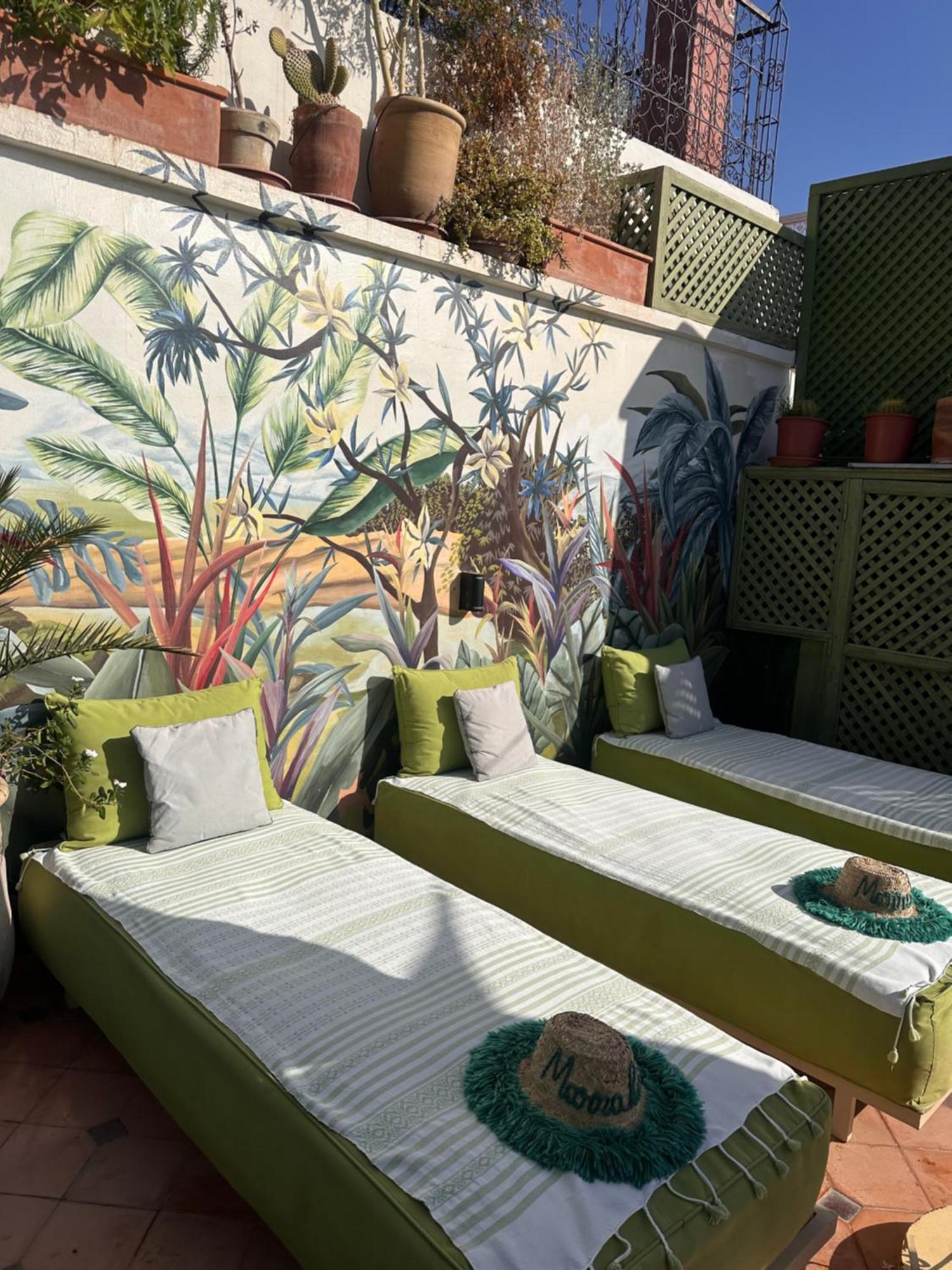 Riad Dar Adal Exclusivite 2 A 6 Personnes Petit Dejeuner Compris Place Jemaa El Fna 마라케시 외부 사진